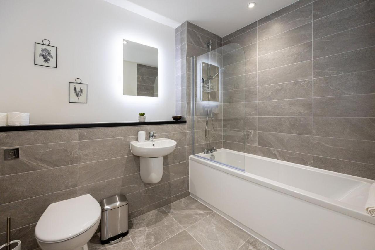 Guestready - A Modern Getaway In Vauxhall Liverpool Exterior foto